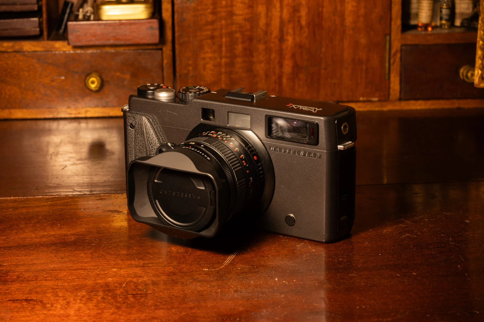 Hasselblad Xpan ii 35mm rangefinder camera